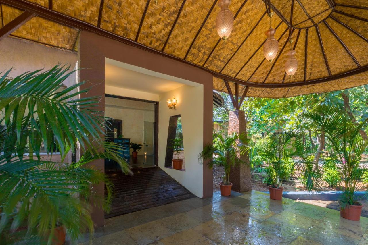 Hotel Sterling Padam Pench Khawāsa Exterior foto